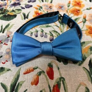 Kentucky Derby Bowtie Pretie Adjustable Necktie Peacock Blue Wedding Prom Tuxedo